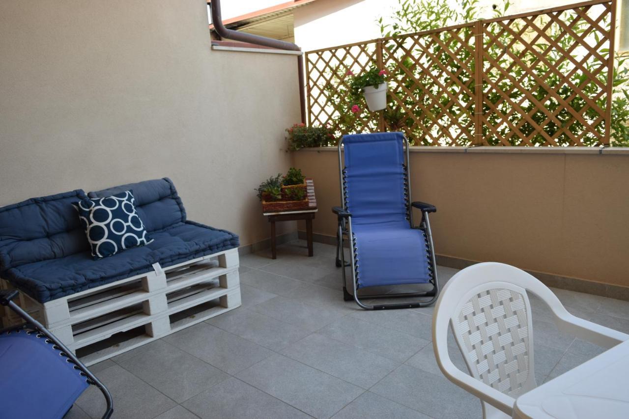 Casa Vacanze Lombardo Santa Teresa Di Riva Esterno foto