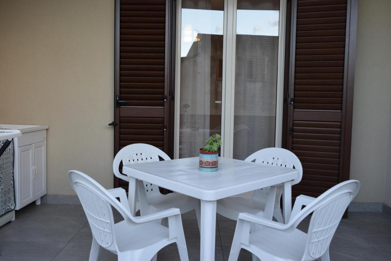 Casa Vacanze Lombardo Santa Teresa Di Riva Esterno foto