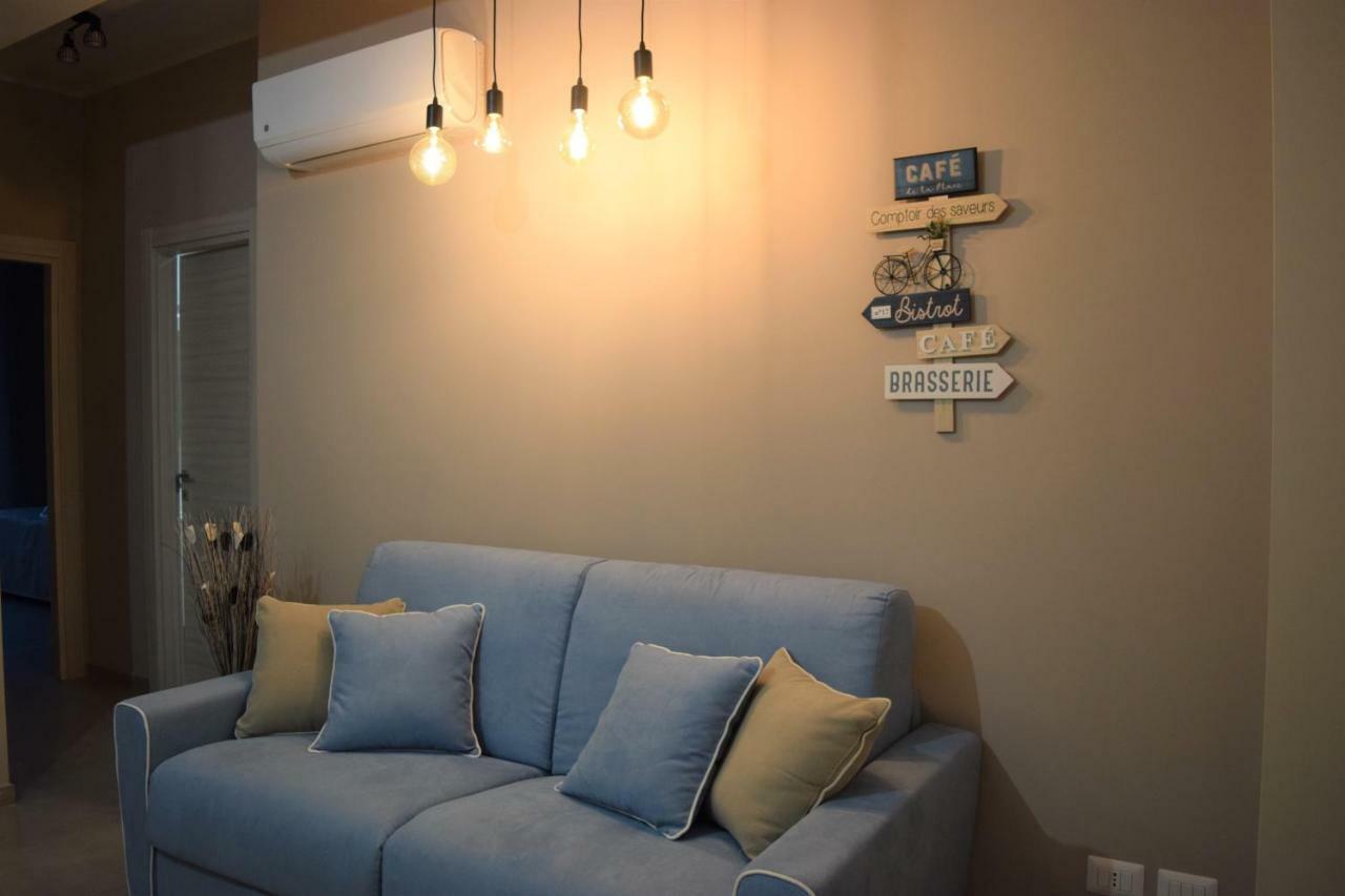 Casa Vacanze Lombardo Santa Teresa Di Riva Esterno foto